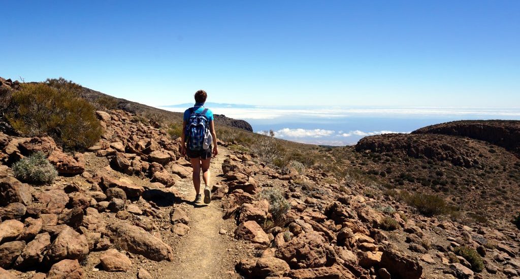 Foto di un sentiero nel Parco nazionale del Teide.