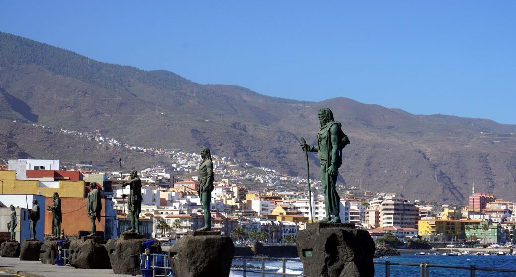 Le statuedi Candelaria, Tenerife.