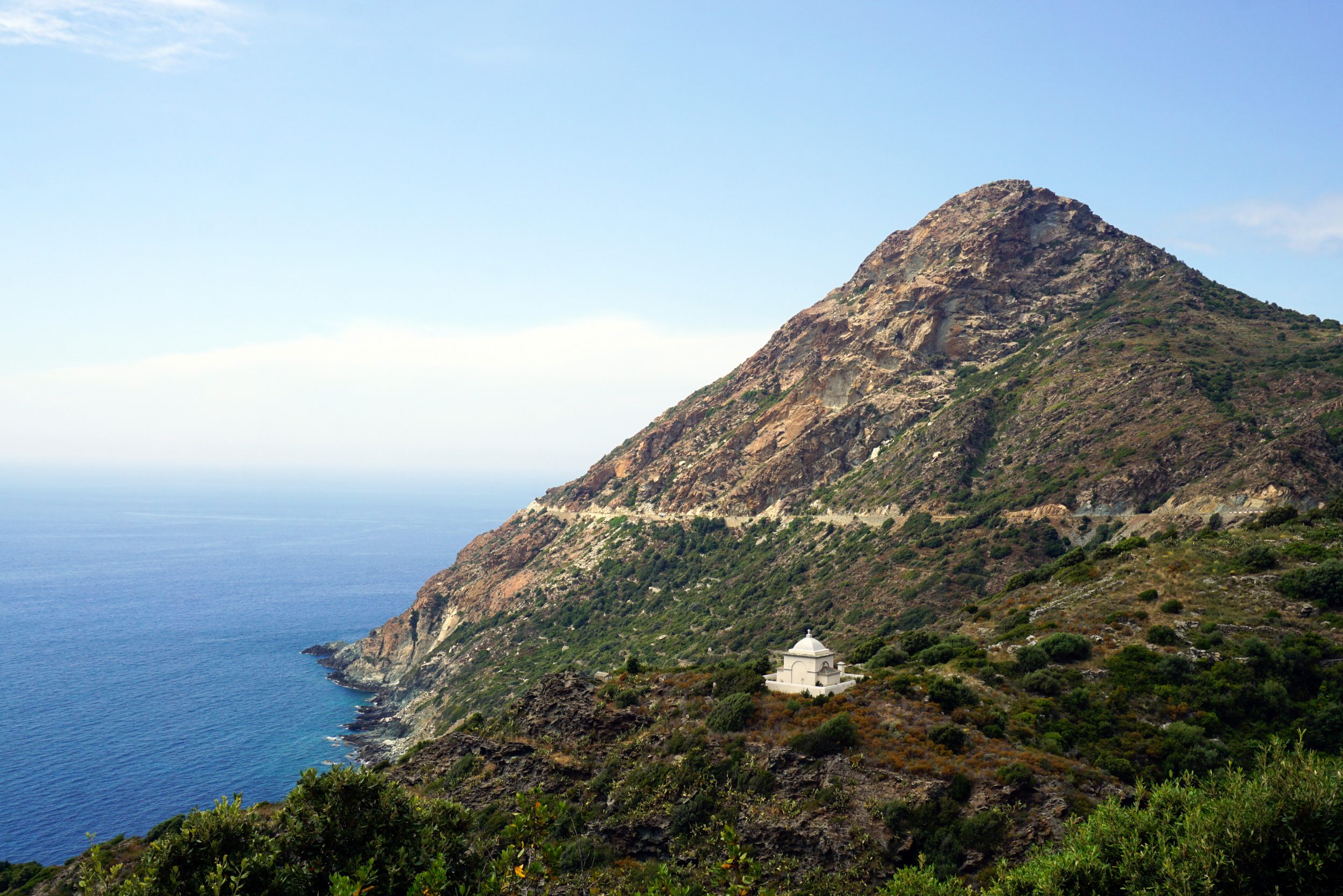 Tomba Cape Corse